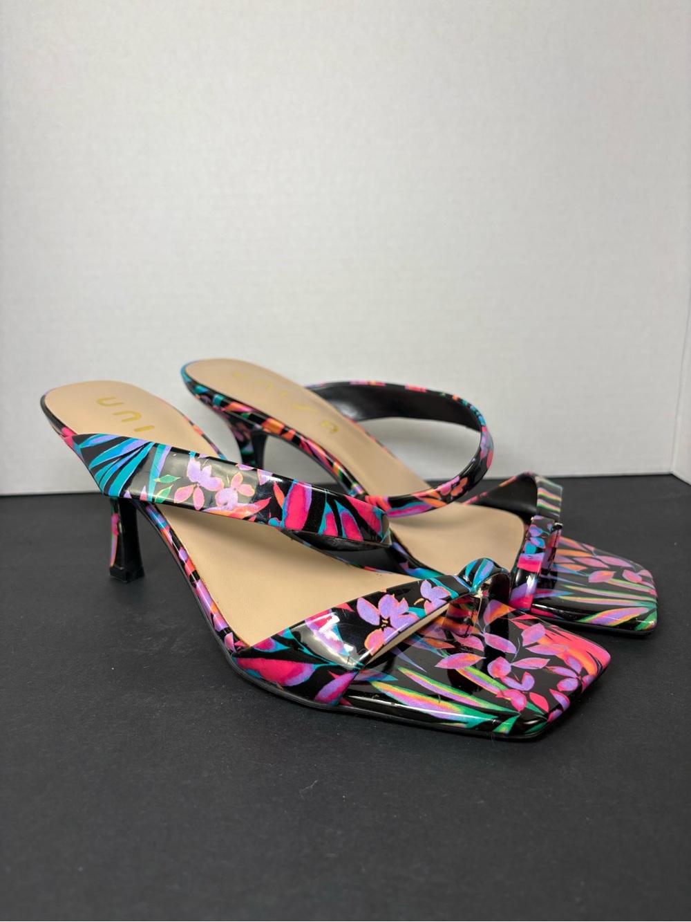 floral sandals mid-heel sandals size 10